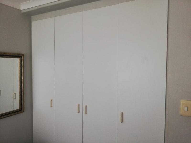 2 Bedroom Property for Sale in Hartenbos Central Western Cape